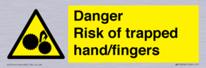 Danger Risk of trapped hand/fingers